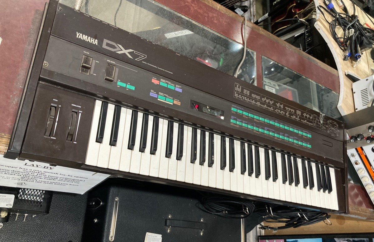 YAMAHA - DX7 – musicswopshop