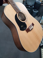 Maton - M425/12