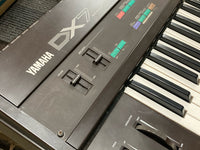 YAMAHA - DX7