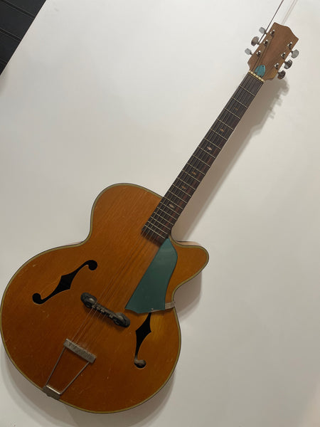 Ibanez Salvador - Model 4205