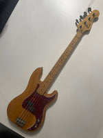 Fender - Precision Bass