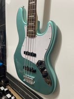 Squier - Jazz Bass