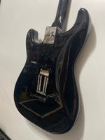 Tender - Blackout Stratocaster