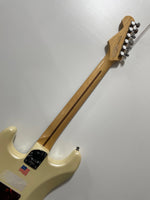 Fender - American Deluxe Stratocaster