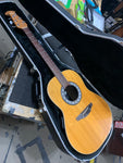 Ovation - 1711 Standard Balladeer