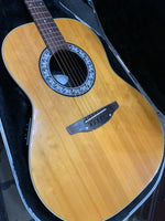 Ovation - 1711 Standard Balladeer