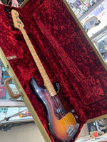 Fender - Precision Bass