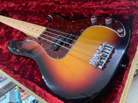 Fender - Precision Bass