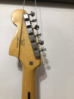 Squier - Bass VI