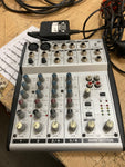 Behringer - UB802