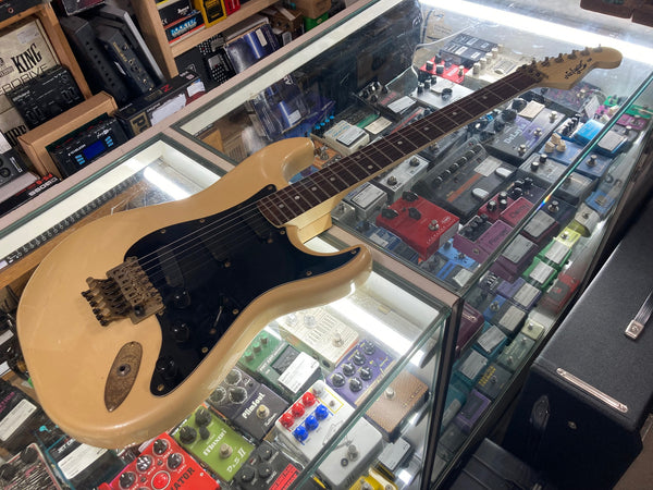 ESP Custom Shop - Stratocaster