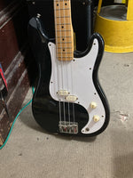 Squier - Bullet Bass