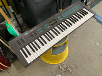 YAMAHA - DX27