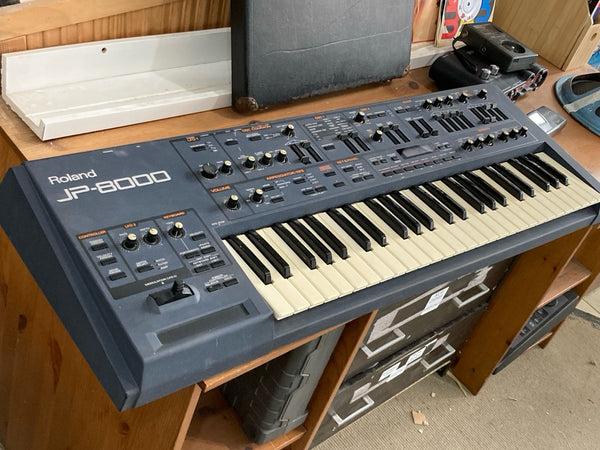 Roland - JP-8000