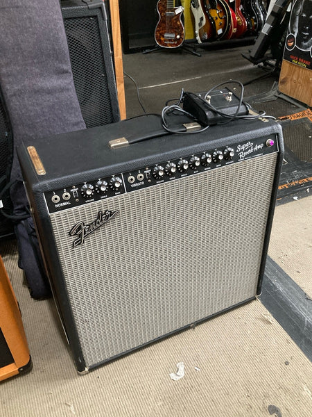 Fender - Super Reverb Amp