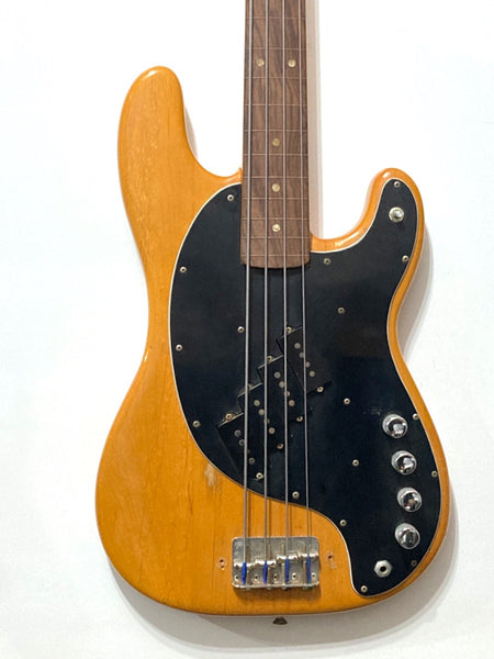 Fender - Precision Bass