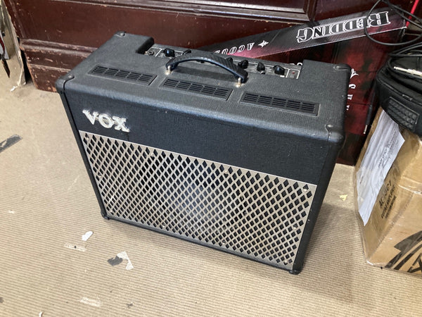 Vox on sale ad50vt price