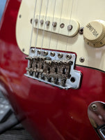 Fender - Standard Stratocaster