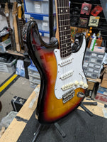 Fender - Standard Stratocaster