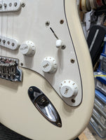 Fender - Classic Series '70s Stratocaster