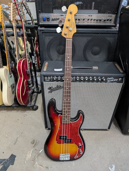 Fender - Precision Bass