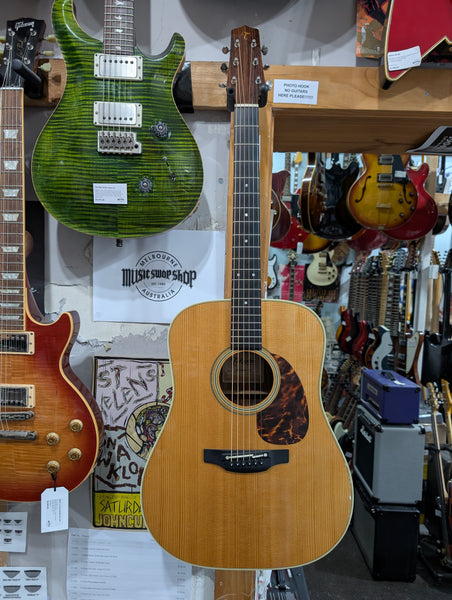 Takamine - EF360S-TT